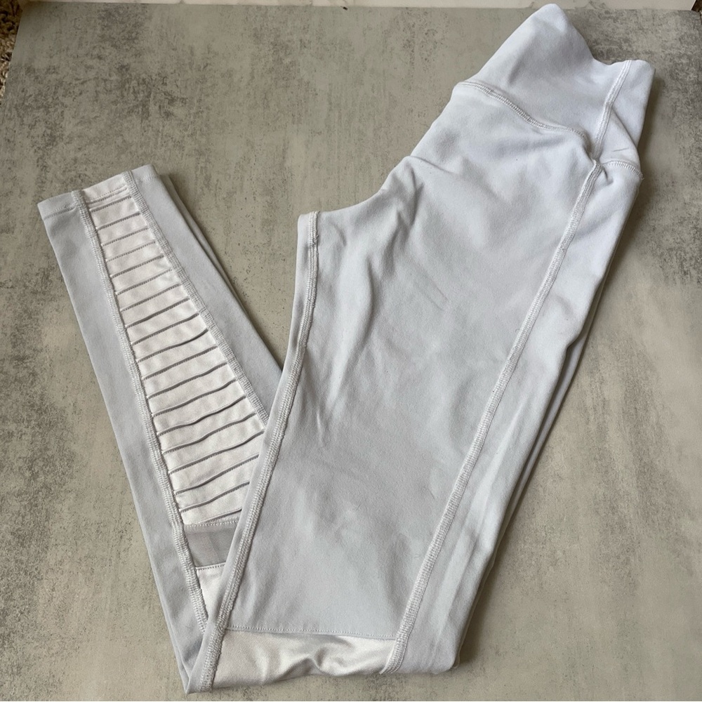 Alo Yoga Leggings Light Grey Gray size Small sz S 28” high waist